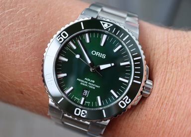Oris Aquis Date