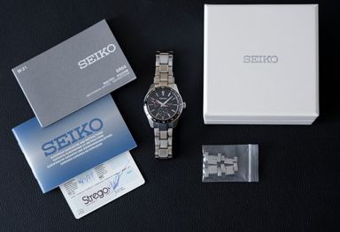 Seiko Presage Sharp Edge GMT SPB221J1 - zwart