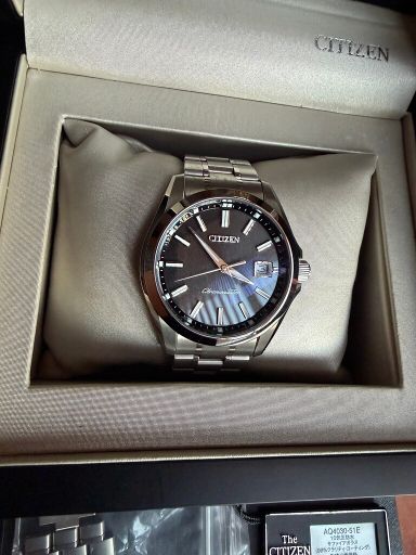 TK: The Citizen AQ4030-51E