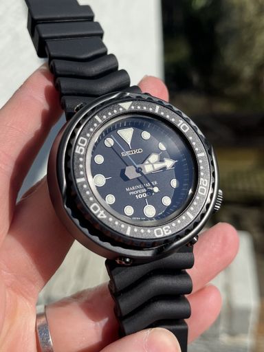 TK: Seiko Darth Tuna SBBN013 verse service