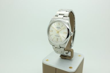 Rolex Oyster Perpetual 124300 silver 2021
