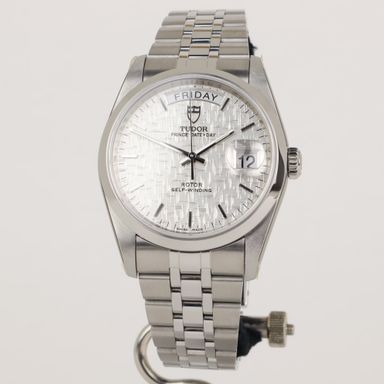 Tudor Prince Date + Day 76200 NEW Stickers | Papers | 2017