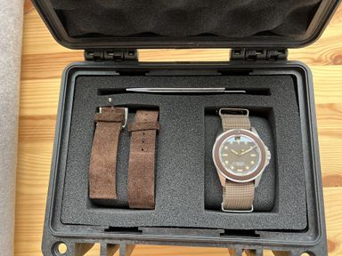 Unimatic U1S-MB (bruine vintage look met sellita sw200 en de dunne kast)
