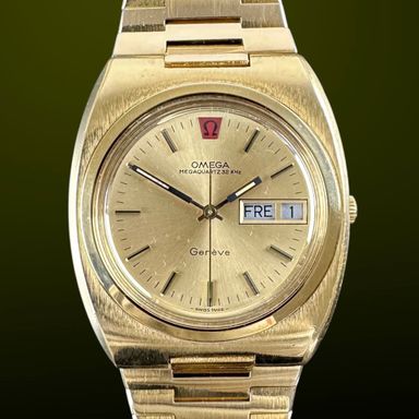 Vintage Omega Genève Megaquartz 32KHz 196.0033 - 39mm - 1973
