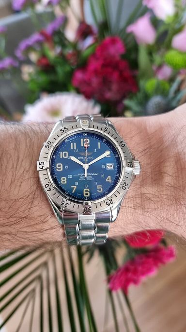Breitling Superocean A17040