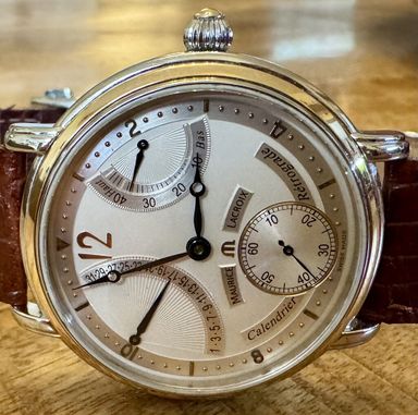 Tk/tr: Maurice Lacroix Masterpiece Calendrier Rétrograde 18 karaat goud