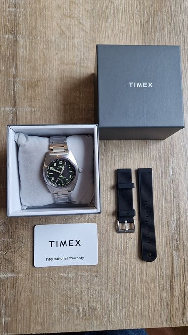 Timex Expedition Capstone TW2Y18300 - Horloge is van 11-2025, niet van 11-2024