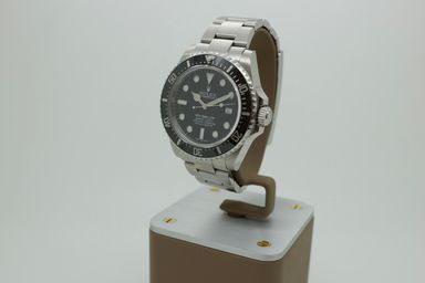 ROLEX Seadweller 40 mm 116600 2015